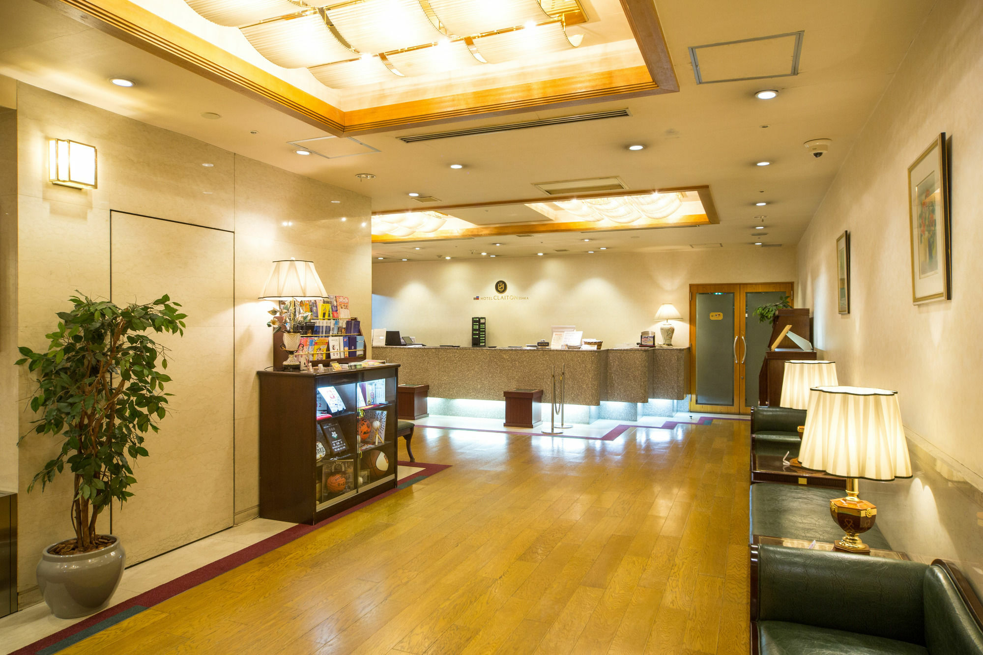 江坂克莱顿酒店 吹田 外观 照片